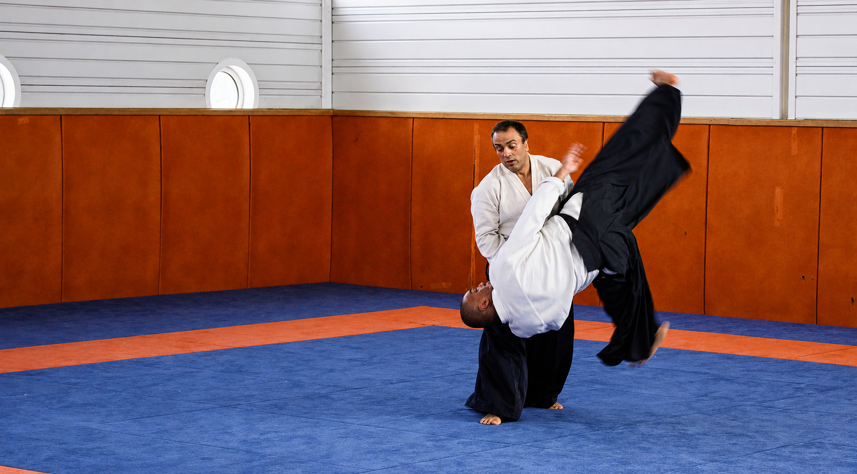 Projection d'aïkido au dojo des Ulis